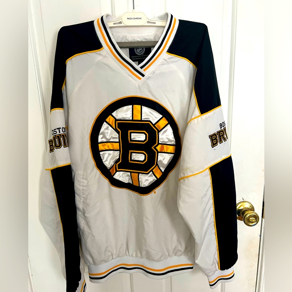 Worn once BRUINS JERSEY (Size M)💛 official licensed jersey